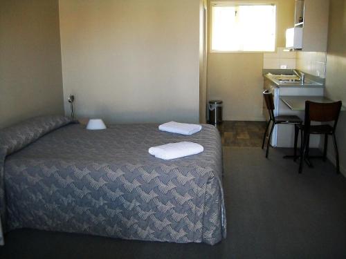 Sierra Motel and Apartments