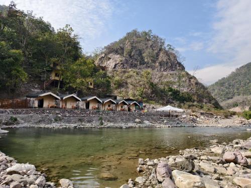 The Riverside Paradise in Badal