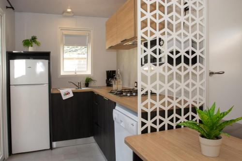 2 bedrooms, 3 beds
