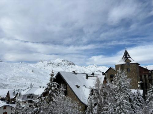 SNÖ Villa de Sallent 3