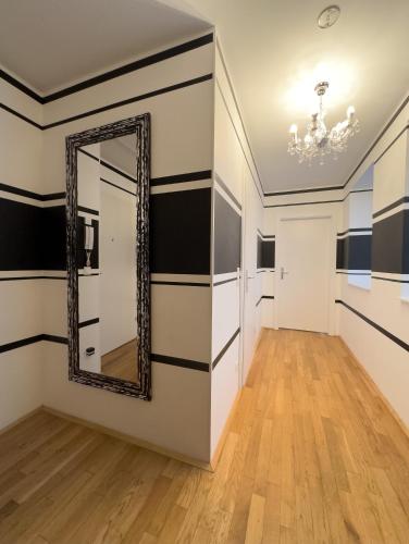 Létesítmények, 3BR Apartment with Balcony near Naschmarkt City Center in 05. kerület - Margareten