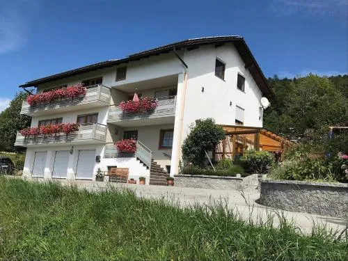 Ferienwohnung Hirtreiter in Lalling, Deutschland