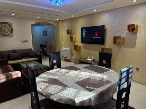 5 min de la Plage ! Appart Premium Climatise & Ultra Calme in Sidi Youssef