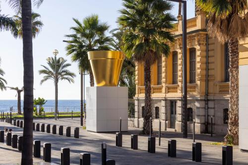 View, Crisol Promenade in Fabron