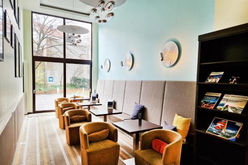 ห้องอาหาร, Garner Hotel Bochum By IHG in โบคุม