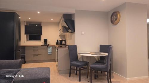 virtuve, Apartament Vigra Fjord in Vigra