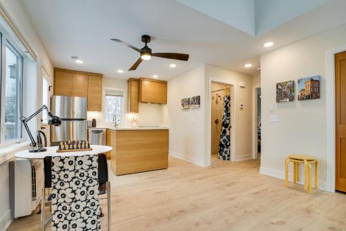 Less Than 1 Mi to Carleton College WFH-Friendly Apartment in Northfield (MN)