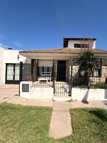 Gran casa para 8 personas Quequen Beach