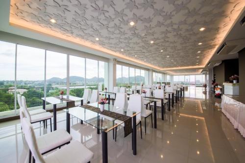 西拉酒店 The Sila Hotel