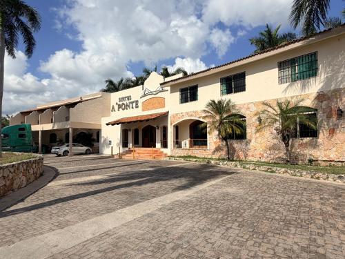HOTEL A´PONTE — other in calle 187 diagonal numero 443 colonia dzununcan, Mérida Mexico, 97315