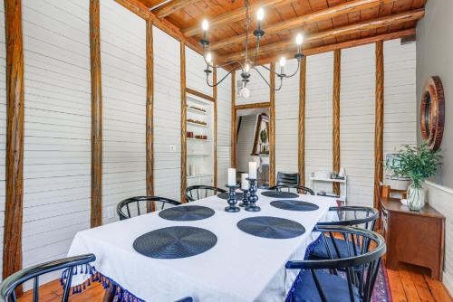 Charming Cottage with Mount Monadnock Views! - image 10