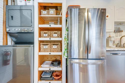 Charming Jaffrey Cottage with Deck and Grill! in Jaffrey, USA