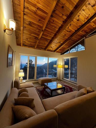 Haven Mushkpuri Terraces Khaira Gali - 3BR Home Lawn BBQ & Fireplace - main image