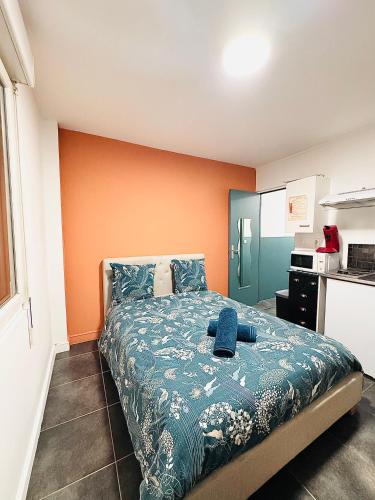 Studio Proche Gare Et Commodités - Location saisonnière - Melun