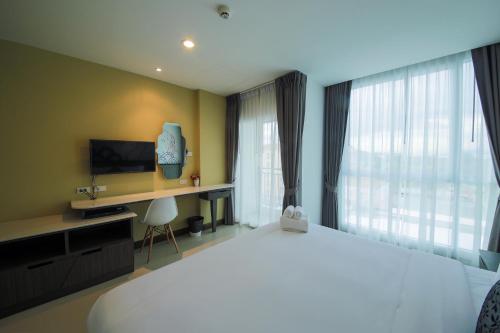 room detail thumbnail 0