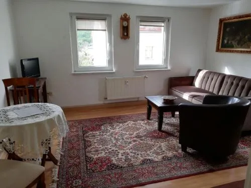 Apartment Kleine Ferienwohnung in Freital bei Dresden by Interhome in Freital, Deutschland