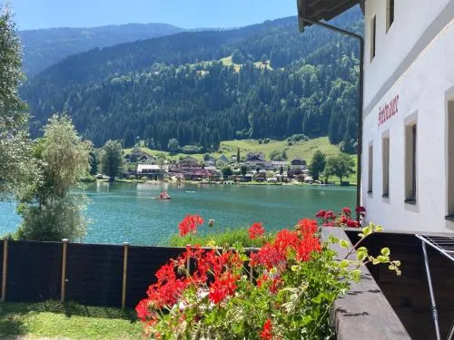 Apartment Wohnung mit Balkon und 2 Schlafzimmer by Interhome in Feld am See, Österreich