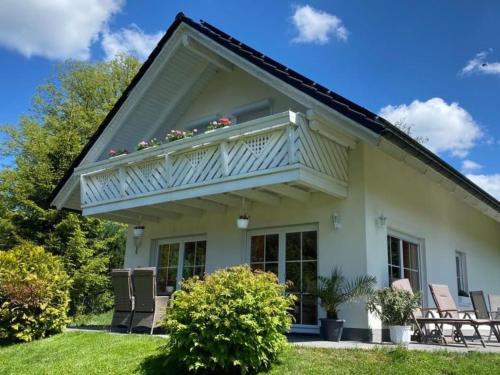 Holiday Home Vogtlandresidenz by Interhome in 奧爾巴赫