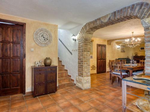 Holiday Home Charmante Familienvilla für 14 Personen in der Nähe von Porec by Interhome (Holiday Home Charmante Familienvilla fur 14 Personen in der Nahe von Porec by Interhome) in Zbandaj