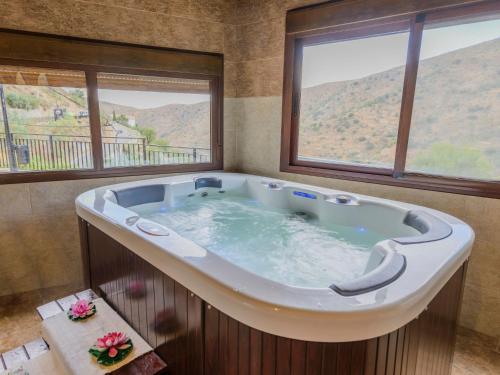 Holiday Home Mirador by Interhome in Laroya