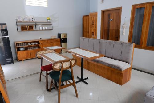 Shared lounge/TV area, Shoreside - Bukit Asri in Jepara