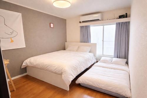 New!편의점10초#신주쿠2분#신오쿠보역5분#12평#최대3명#부엌침실#나리타공항50분#러블리아파트#고급매트리스