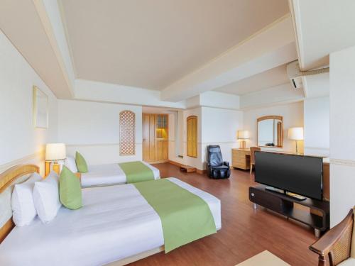 room detail thumbnail 1