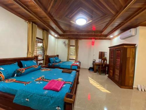 តាវ៉ាន់ ឆាយជ្រៃ Tavann Chhay Chrey in Botum Sakor