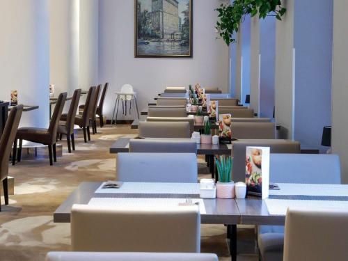 Mercure Warszawa Grand - image 10