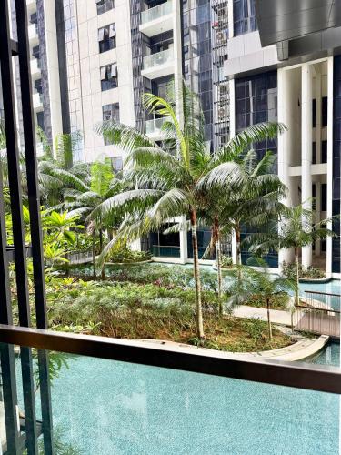 Garden Balcony 2BR+Superb Facilities+Free Parking