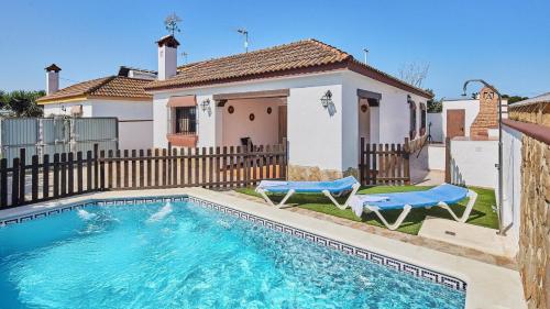 Casa Merce Conil de la Frontera by Ruralidays