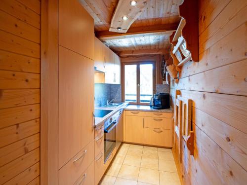 köök, Chalet in Hochfügen near Ski Slopes (Chalet in Hochfugen near Ski Slopes) in Hochfügen