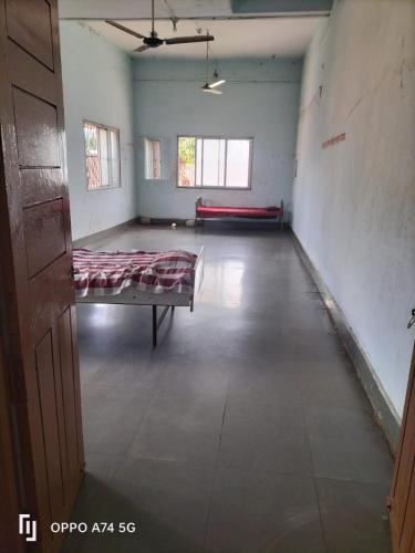 Vaidyanath Mandir Bhakt Niwas in Parli