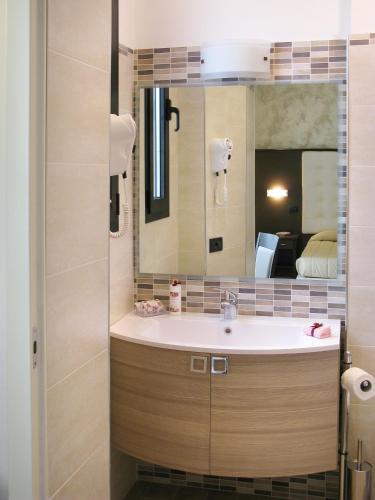 Hotel Villa Luigia - image 9