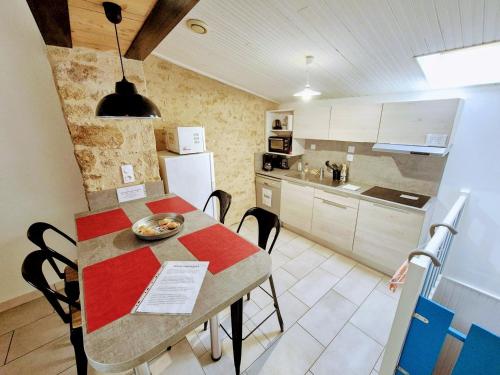 Proche Puy du Fou - Petite maison tendance loft in Saint Laurent Sur Sevre