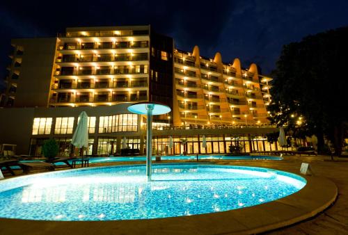 Apollo Spa Resort - Ultra All Inclusive - Indoor Pool, Steam Bath & Sauna - Aphrodite Beauty Spa