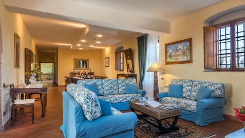 Зручності, PODERE SANT'EUGENIO 14, Emma Villas in Чіусдіно