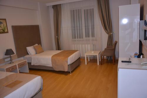 Bilge Suite Hotel Bilge Suite Hotel is a popular choice amongst travelers in Corum, whether exploring or just passing through. Both business travelers and tourists can enjoy the propertys facilities and services. 24-h