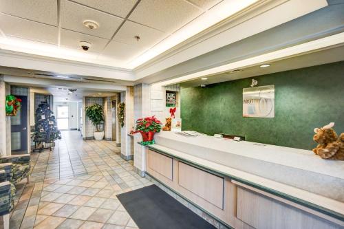 Motel 6 Red Deer In Ab Canada - 