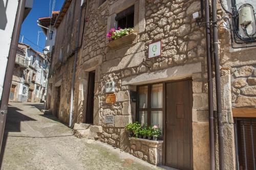  Casa Rural La Barquilla, Pension in Acebo bei El Payo