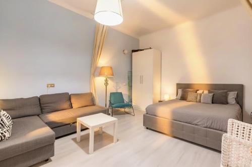 12 Minutes from Duomo - Modern Loft, Милан
