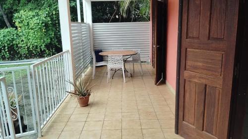 Appartement charmant à Le Moule - 70 m² avec jardin (Appartement charmant a Le Moule - 70 m² avec jardin) in Le Moule