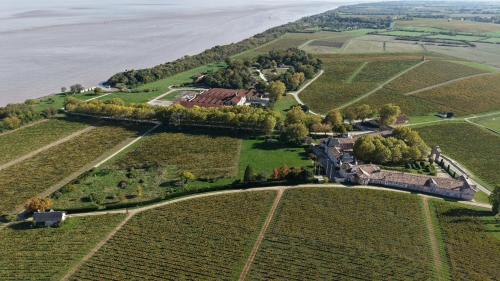 Chateau Loudenne - Ecottage dans le parc - Walter in Saint-Yzans-de-Medoc