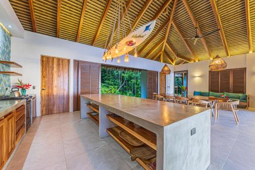 Modern Tropical Bungalow magic ocean views in Cabo Matapalo