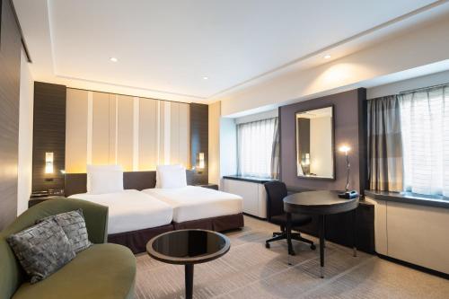 ANAクラウンプラザホテル福岡 by IHG2 Single Premium Lounge Access