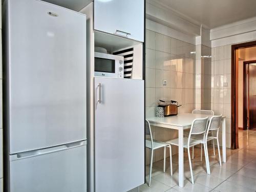 Apartment Cristo Rei Gärten by Interhome (Apartment Cristo Rei Garten by Interhome) in ซากาเวม