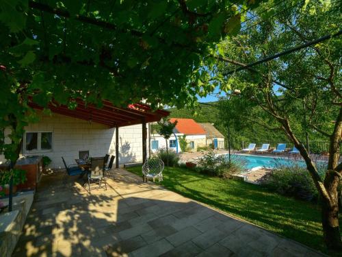 Holiday Home Dalmatinisches Landhaus Martin by Interhome in Grab