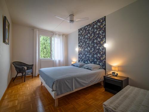 1 queen bed