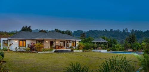 Viesnīcas āriene, SaffronStays Green Lawns in Unhere Bk
