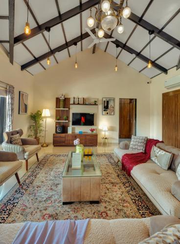 Iekārtas, SaffronStays Green Lawns in Unhere Bk